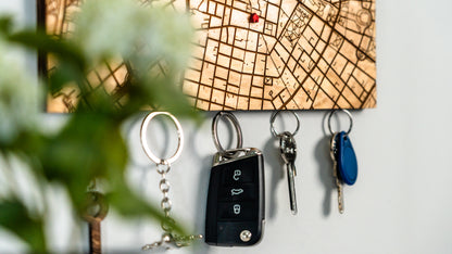 Персонализирана магнитна стойка за ключове