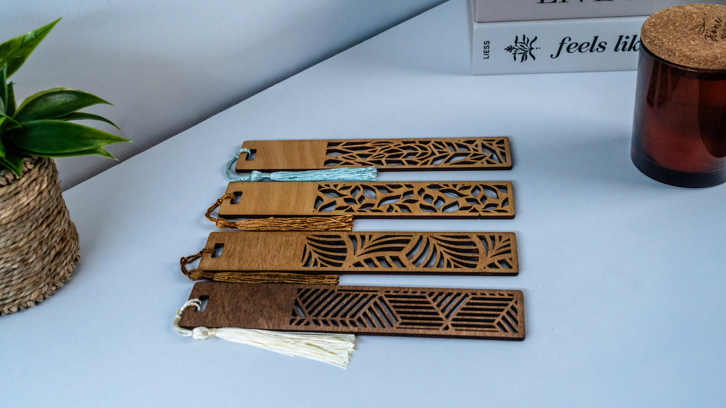 Дървени книгоразделители