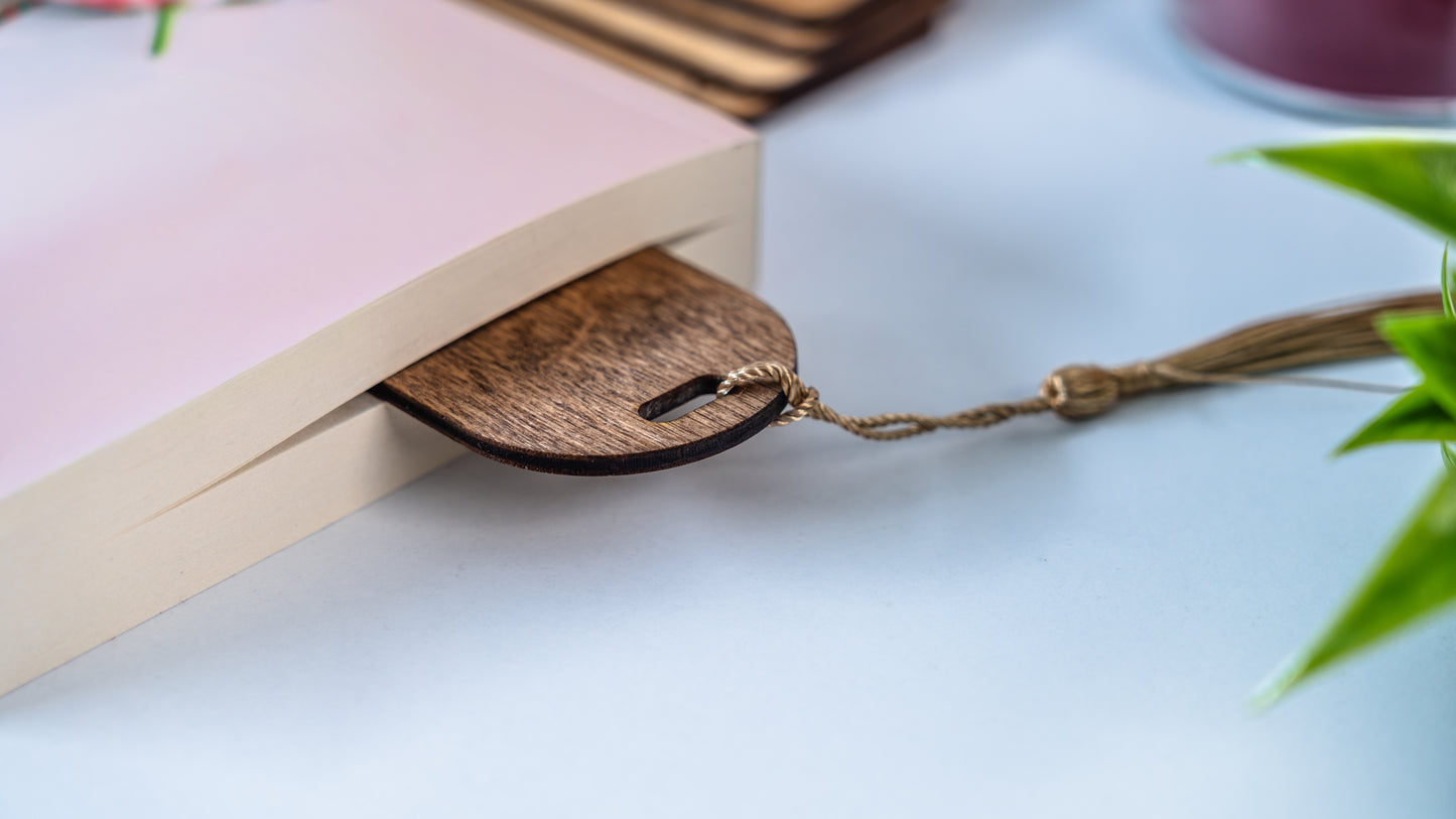 Wooden bookmarks - Flowers of the months